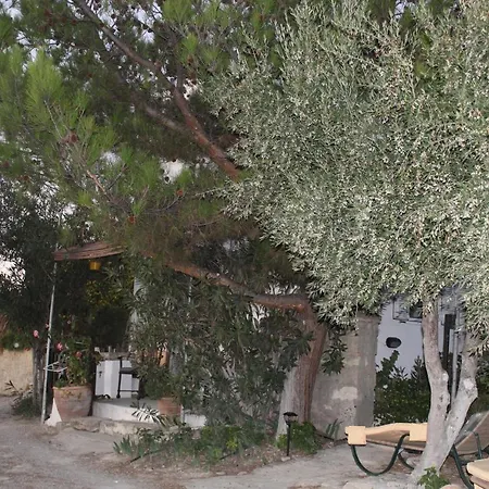 Casa de Campo To Spiti Tou Papa Sto Vouno