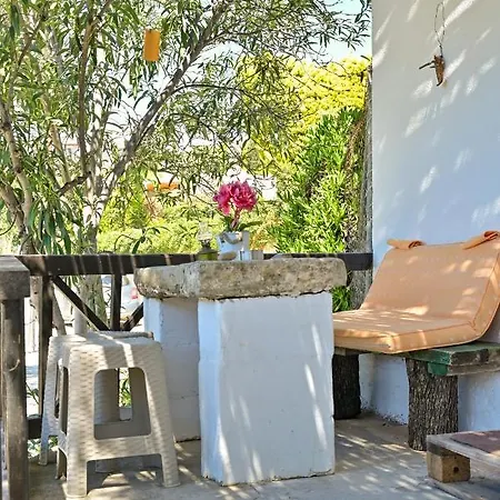 To Spiti Tou Papa Sto Vouno Casa de Campo *